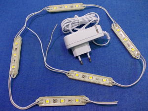 N.5 Moduli LED bianco freddo 12Vcc 0,75W + alimentatore 220Vac