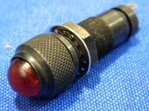 Lampada spia con gemma rossa dimmabile mm. 45x16 lampadina midget T1 3/4