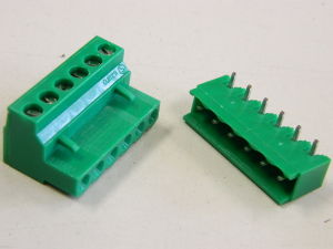 Morsettiera innestabile  con connettore  6pin da  circuito stampato passo 90° mm. 5