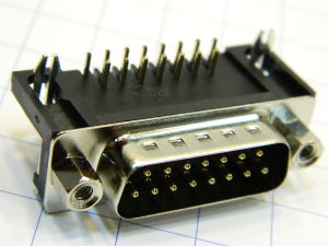 Connector D SUB 15 pin male 90°