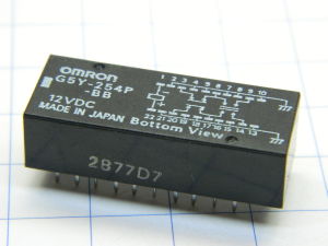 Relè da circuito stampato OMRON G5Y-254P-BB, 12Vdc 