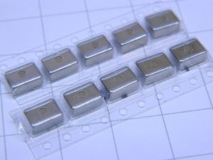 1MF 200Vdc SMD ceramic MLCC capacitor Novacap 1825B105K ( 10pcs.)