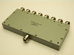 Power splitter/combiner MINI-CIRCUITS 15542  ZB8PD-2, 8 vie , connettori N