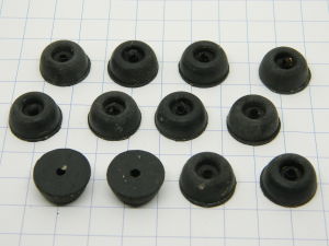 Rubber shock mount mm.17x8 (12pcs.)