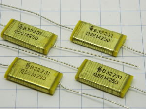 0,56uF 250V condensatore SIEMENS B32231 Klangfilm (n.4 pezzi)
