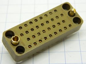Connector MRE-43S  series V35  34pin  female
