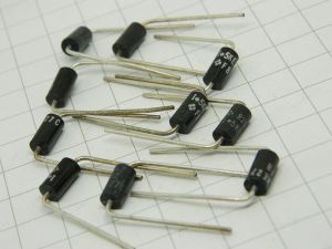 1.5KE27C  diodo transil soppressore ESD  40A  (n.10 pezzi)