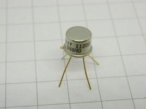IY11200 gold pin circuito integrato