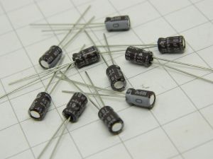 10MF 25V  capacitor Nichicon 105°  mm. 4x7  (n.10pcs.)