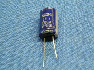 1000uF 63Vcc condensatore elettrolitico SAMWA (n.10 pezzi)