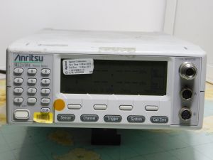 ANRITSU ML2438A dual channel power meter