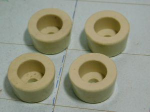 Ceramic insulator mm.  22x12,5  (n.4pcs.)