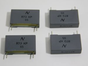 0,047uF 630Vcc  Arcotronics condensatore MKP  (n.4 pezzi)