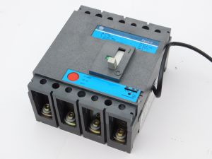 Circuit breaker GE RECORD D160 4p 3D  160A  4poles