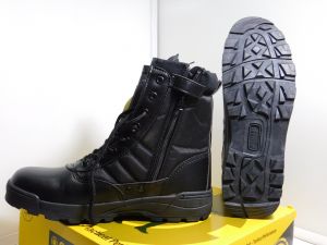 Tactical military boot