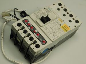Siemens 3VF4 circuit breaker 250A 4poles