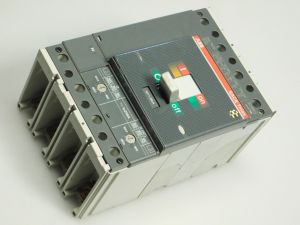ABB TMAX T4N250 circuit breaker 250A 4poles