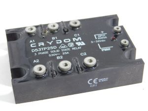 CRYDOM D53TP25D relè stato solido trifase 530Vac 25A