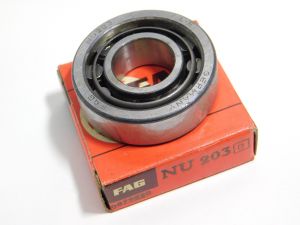 Roller bearing  FAG NU 203  mm.40x12x17