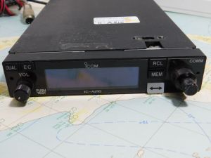 Transceiver aeronautico  VHF ICOM IC-A210