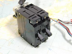 CARLING CA2-B2-12-670-322-C automatic circuit breaker 2x70A (140A)  80Vdc